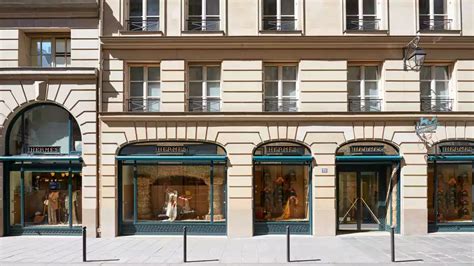 最新攻略｜法國巴黎《Hermès》Faubourg 愛馬仕總店預約教學、 